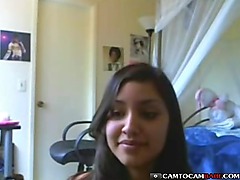 Amateur teen webcam strip tease
